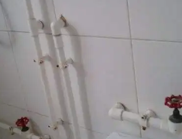炉霍水管维修多少钱